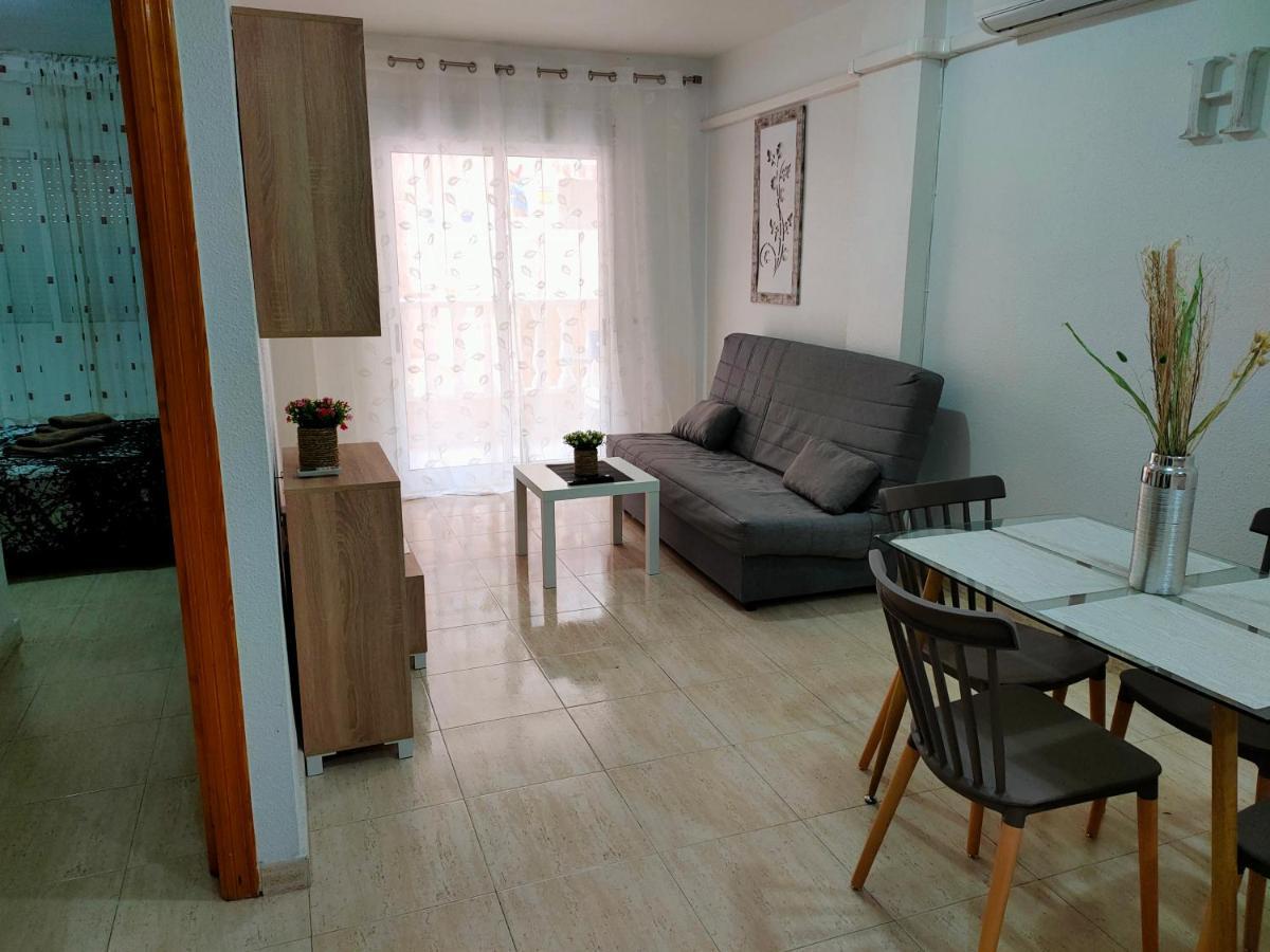 Casas Holiday - Playa Del Cura ตอร์เรเวียคา ภายนอก รูปภาพ