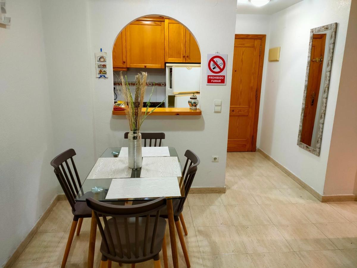 Casas Holiday - Playa Del Cura ตอร์เรเวียคา ภายนอก รูปภาพ